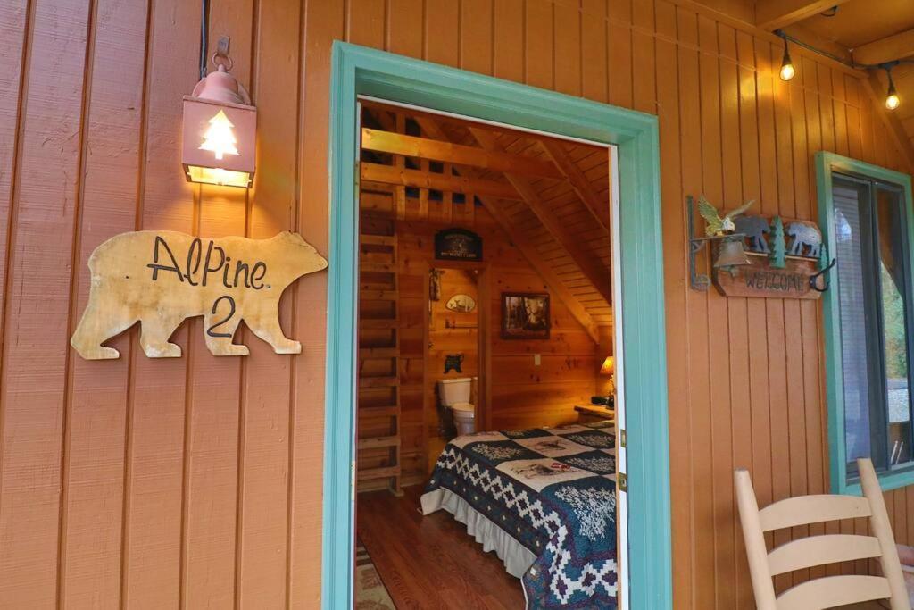 Cozy Cabin W/ Fireplace 3 Minutes To Helen! #2. Buitenkant foto