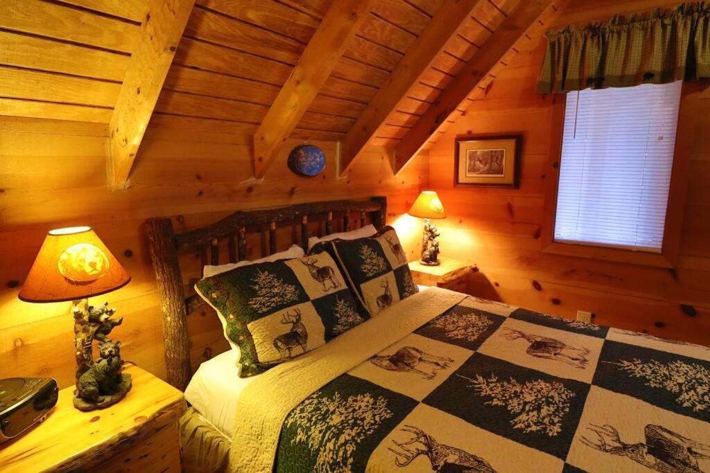 Cozy Cabin W/ Fireplace 3 Minutes To Helen! #2. Buitenkant foto