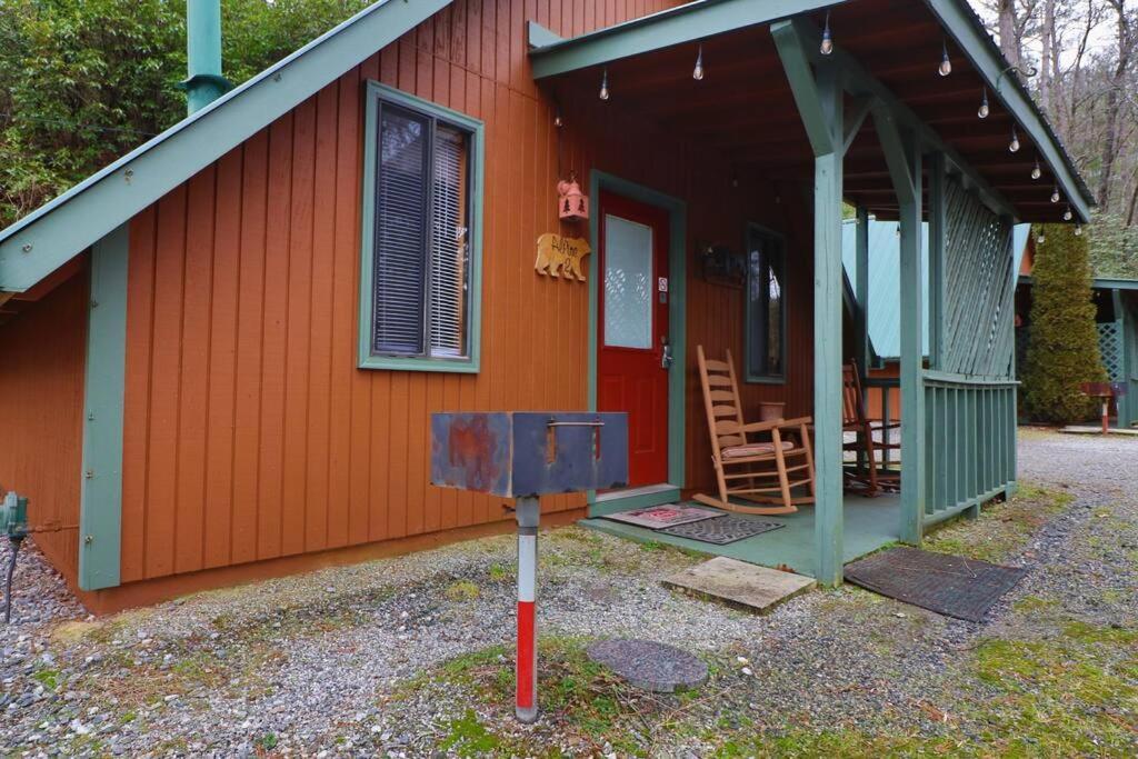 Cozy Cabin W/ Fireplace 3 Minutes To Helen! #2. Buitenkant foto
